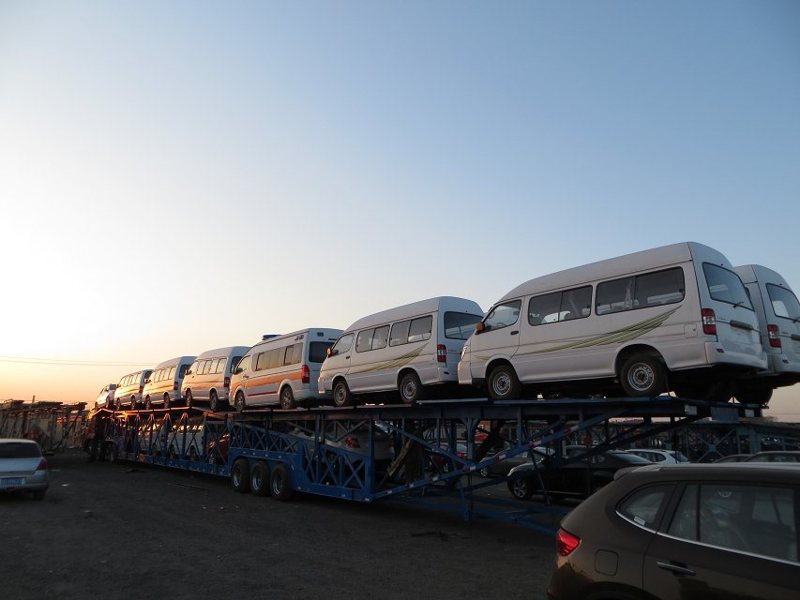 西安到柳州巡展車托運公司裝車流程